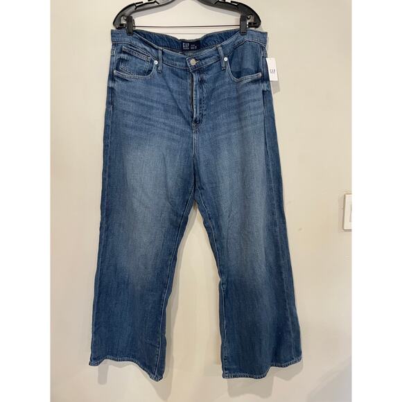 NWT GAP Denim High Waisted Wide-Leg Jean Trousers Blue Women's Size 18 / 34R - Picture 3 of 6